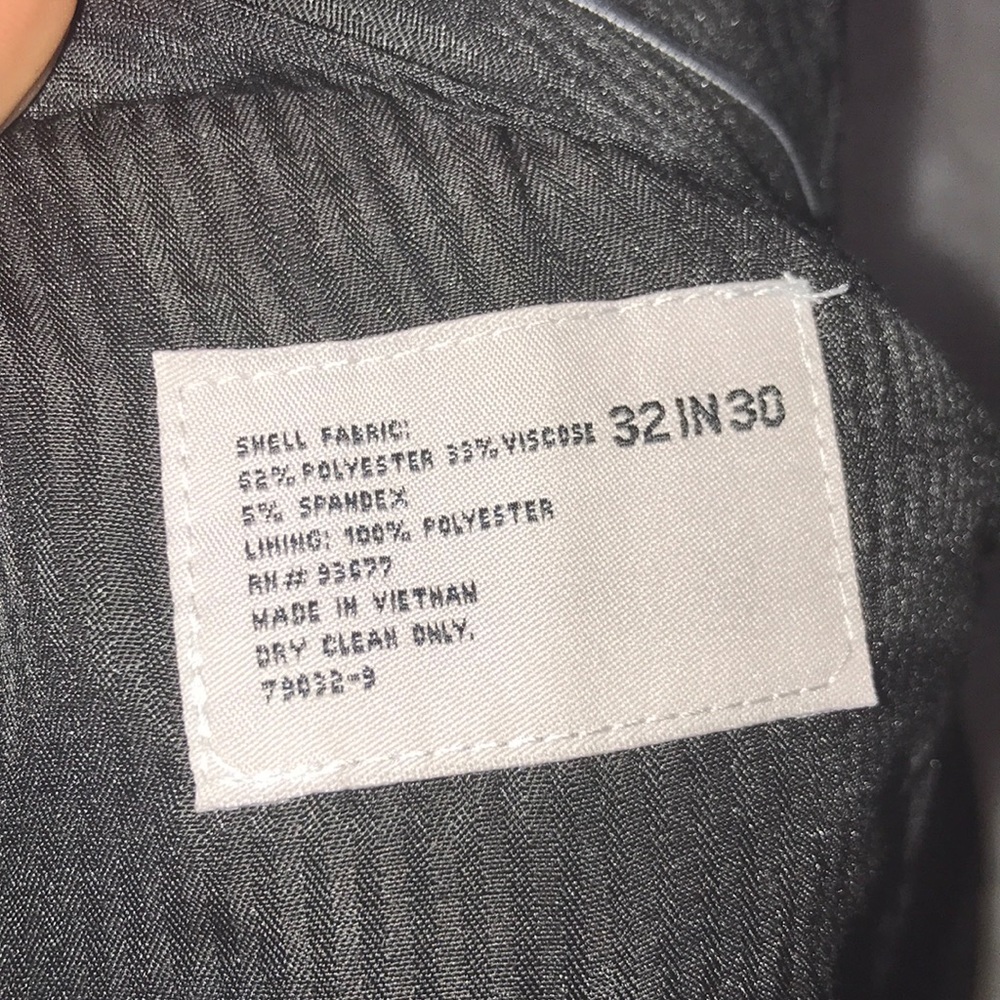 Men’s suit - Picture 7 of 7